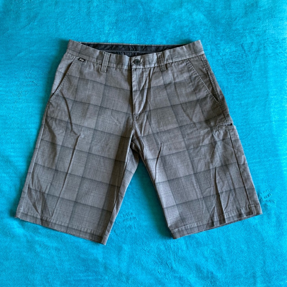 Fox Gray Flat Front Shorts Modern Tailored Fit W34